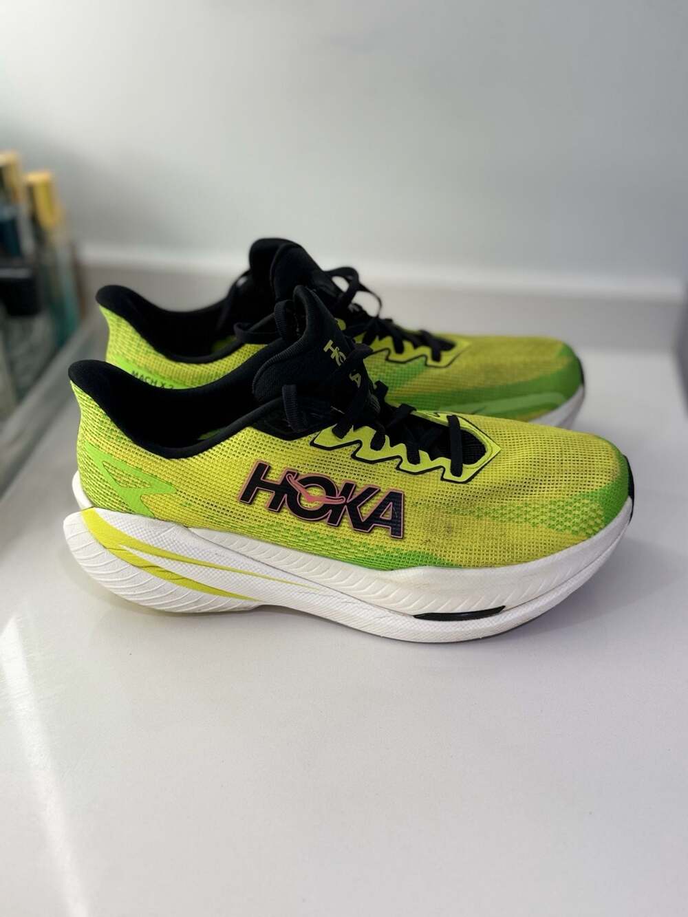 HOKA Men's Mach X 3 Running Shoes Neon Hoka Citrus/Neon Lime Size 9.5